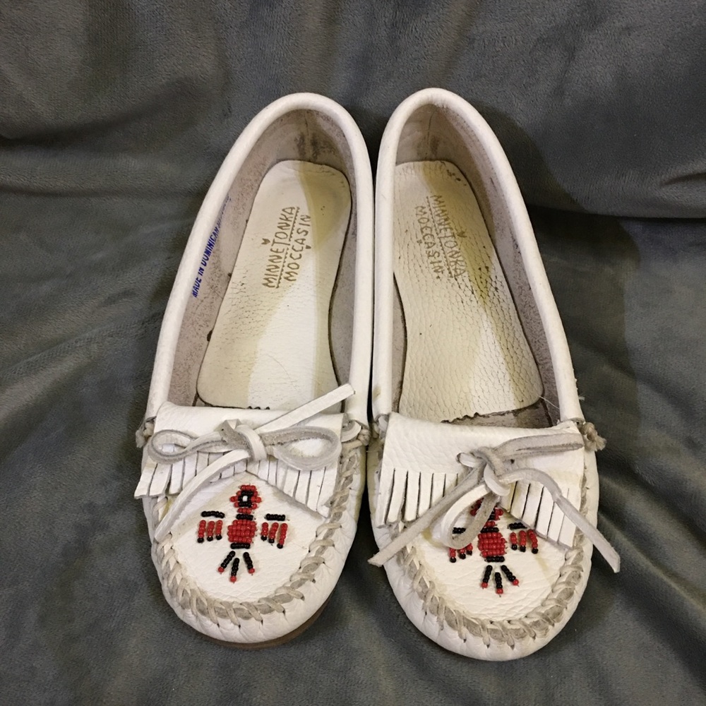 Minnetonka Moccasins - Picture 5 of 7
